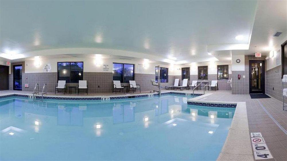 Holiday Inn Express And Suites Limerick - Pottstown By Ihg Buitenkant foto