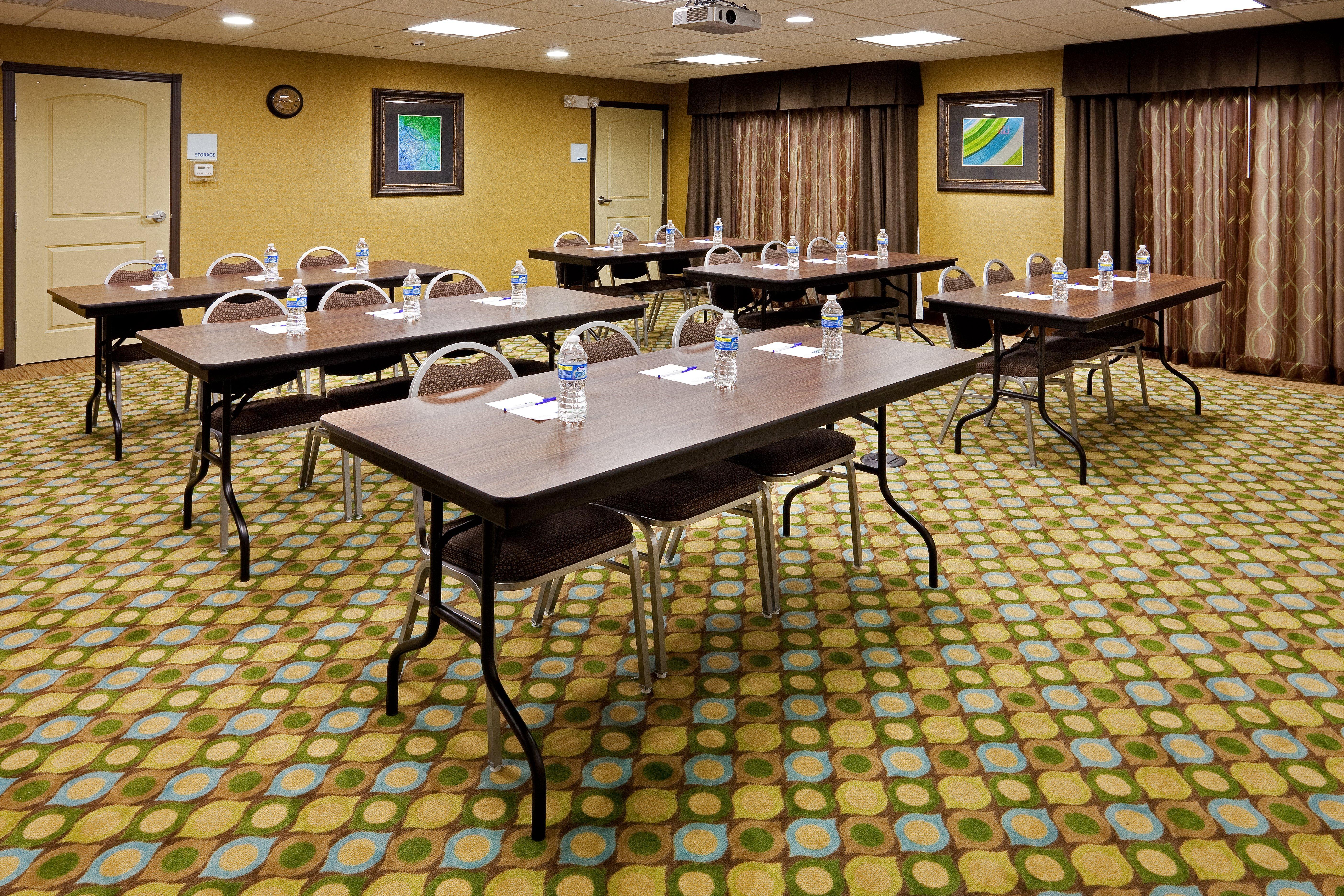 Holiday Inn Express And Suites Limerick - Pottstown By Ihg Buitenkant foto